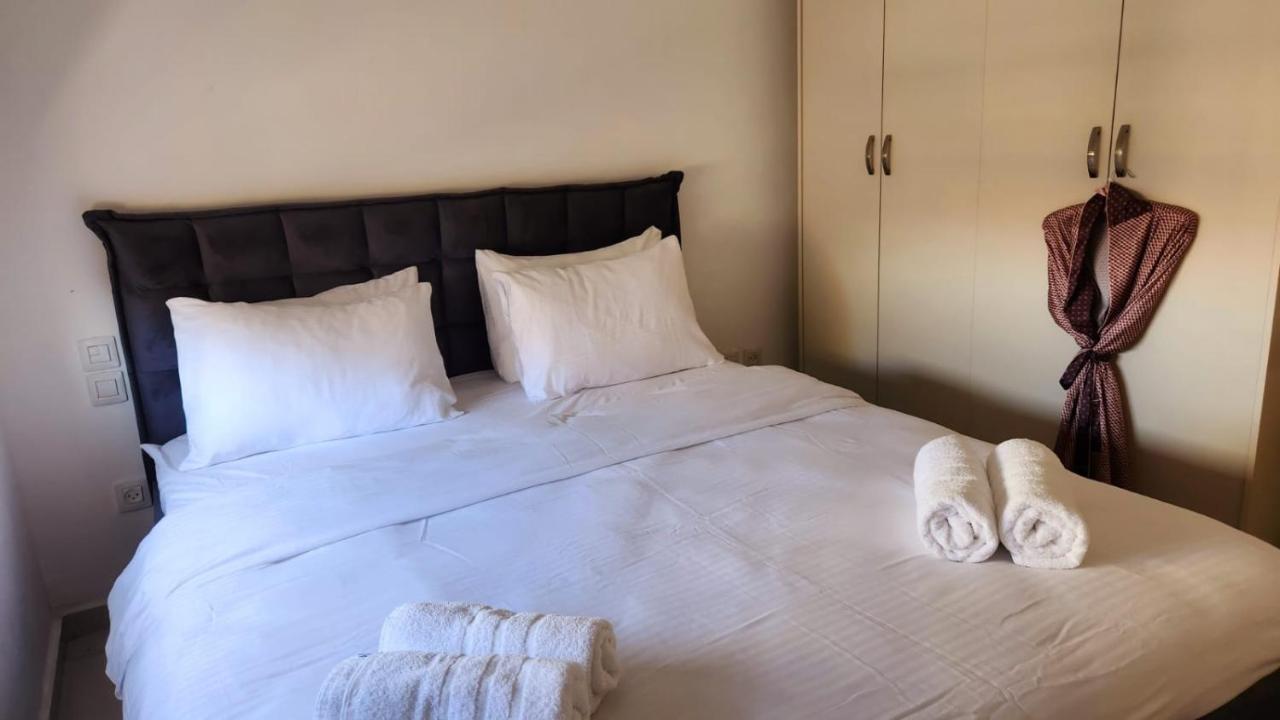 Melony Apartments Yam Suf Street Eilat Bagian luar foto