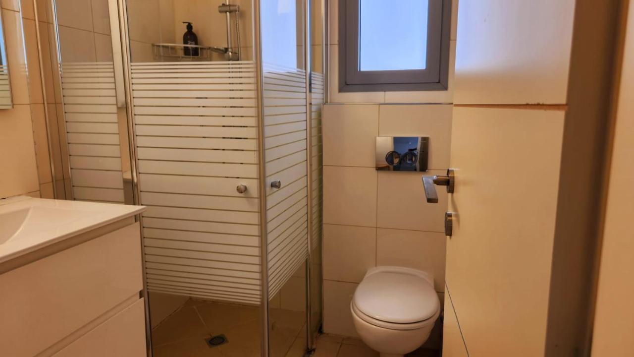 Melony Apartments Yam Suf Street Eilat Bagian luar foto