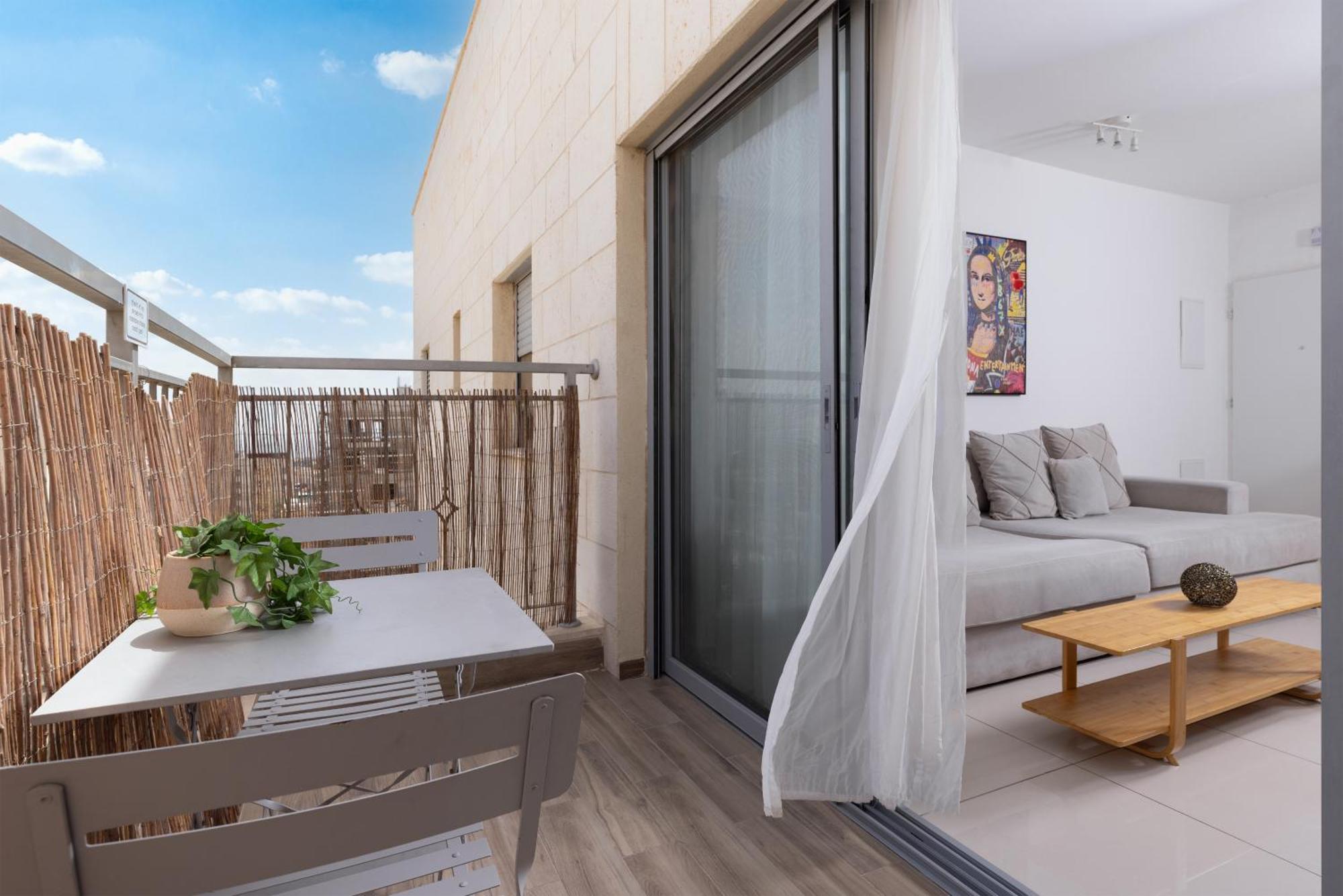 Melony Apartments Yam Suf Street Eilat Bagian luar foto