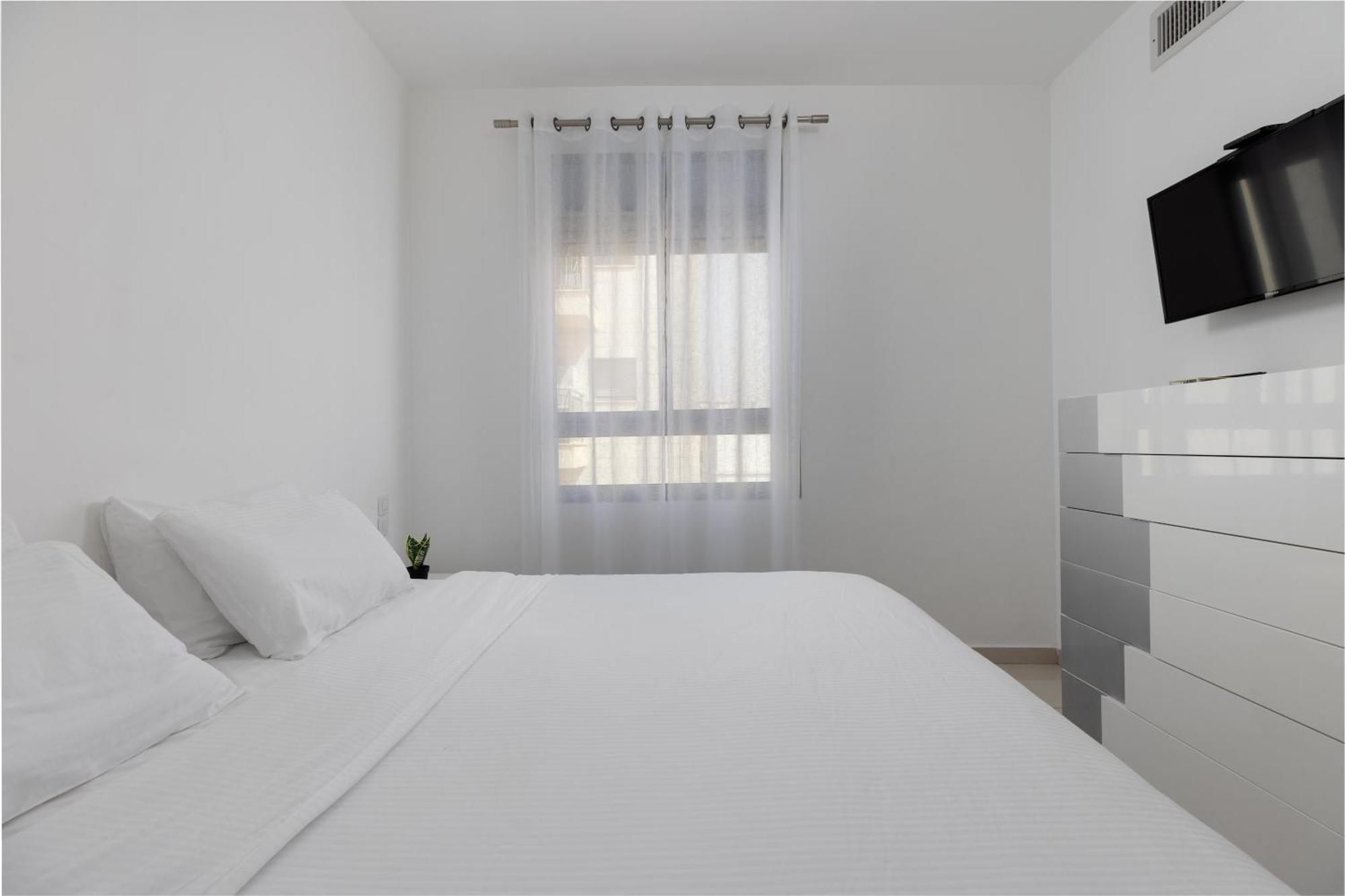 Melony Apartments Yam Suf Street Eilat Bagian luar foto